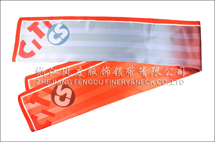 中信萬通集團 真絲大長巾 規格：130x35cm