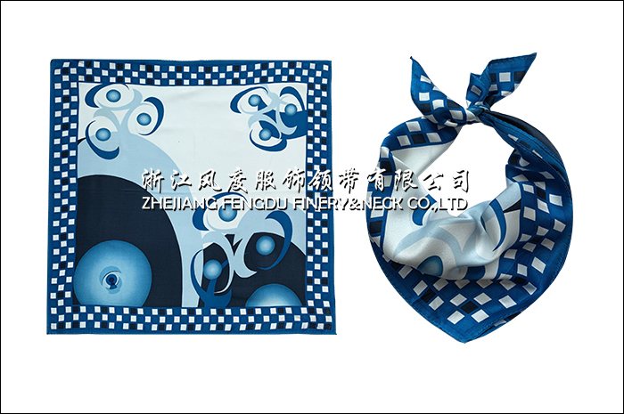 真絲小方巾6。.jpg
